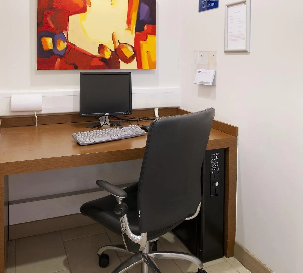Holiday Inn Express East Midlands Airport By Ihg Castle Donington